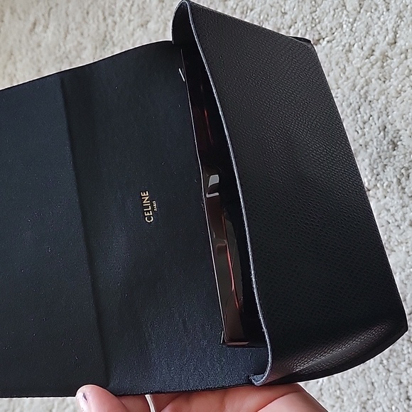 Celine authentic rectangle tortoise sunglasses - Picture 11 of 11